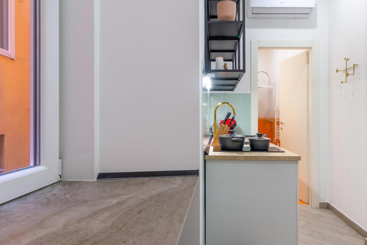 Lovely And Tiny Pied-A-Terre In The City Center Trieste Luaran gambar