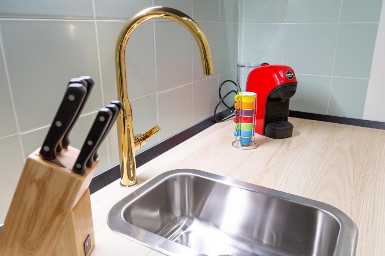 Lovely And Tiny Pied-A-Terre In The City Center Trieste Luaran gambar